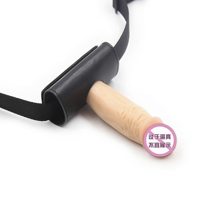 Il sesso del dildo LGBT del doppio della carne gioca la cinghia sul pene 10cm per le coppie